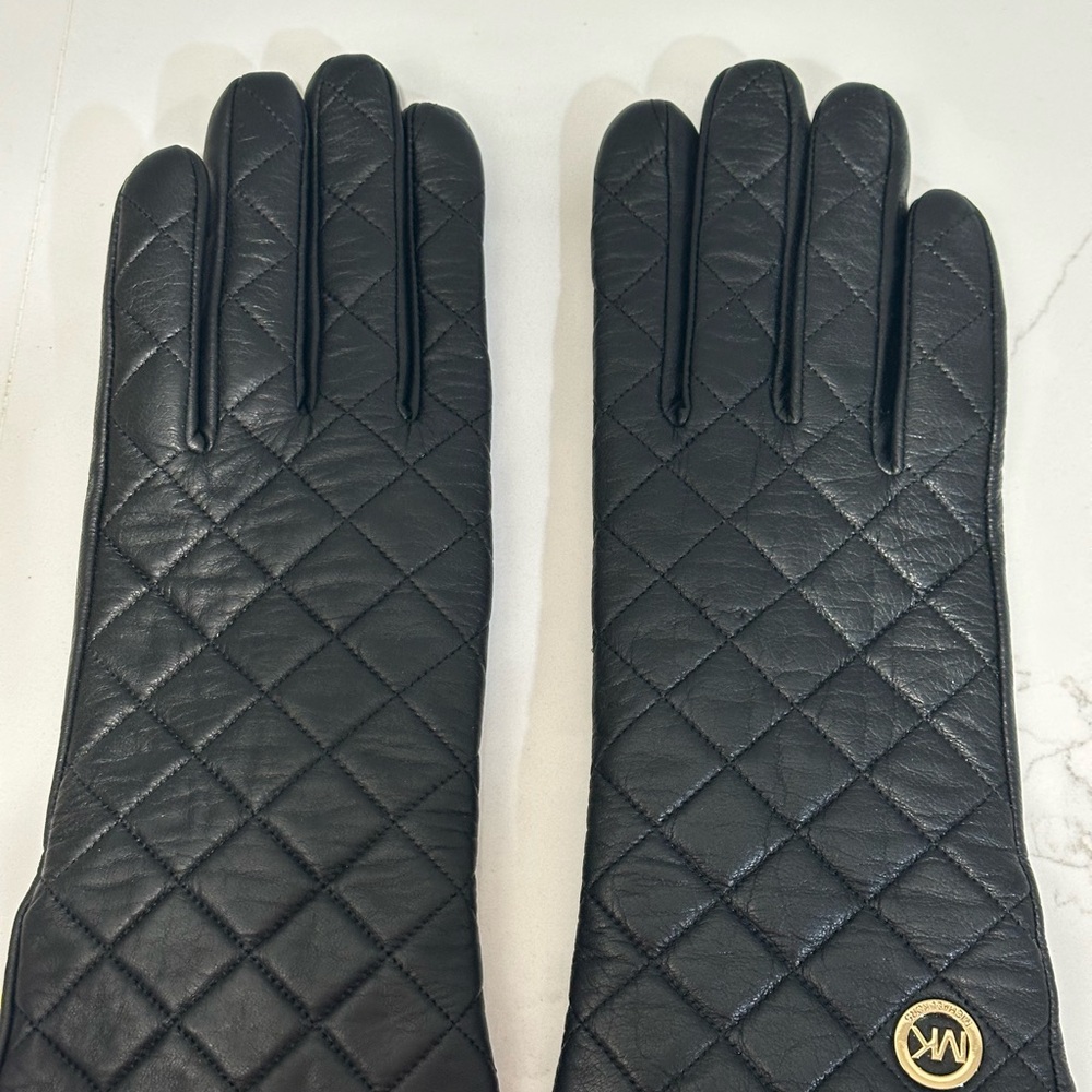 MICHAEL KORS Women's Leather Black Quilted Tech Gloves Size M Touch Tip Gloves - Picture 6 of 13
